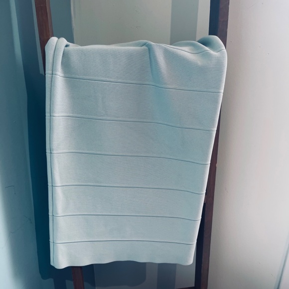 BCBGMAZRIA  Bandage Pencil Skirt - Picture 6 of 8